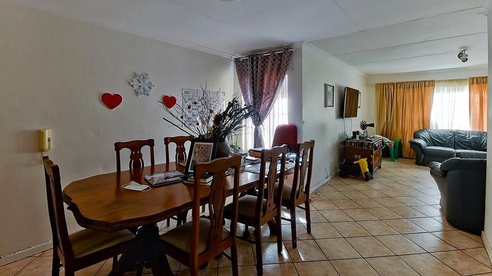 3-Bedroom Townhouse To Rent in Equestria with garden, garages, and security.