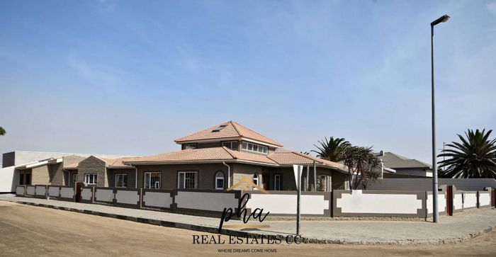 Property #2216268, House for sale in Swakopmund Central