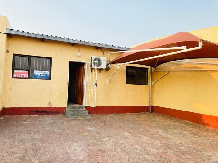Property #2249781, Townhouse for sale in Okahandja Central