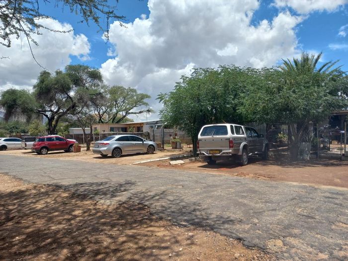 2-Bedroom Apartment To Rent in Brakwater, close to Bokomo, with private utilities.