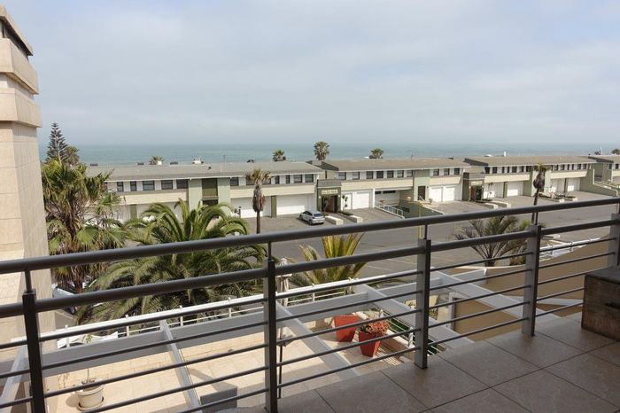 Property #2206622, Penthouse for sale in Swakopmund Central