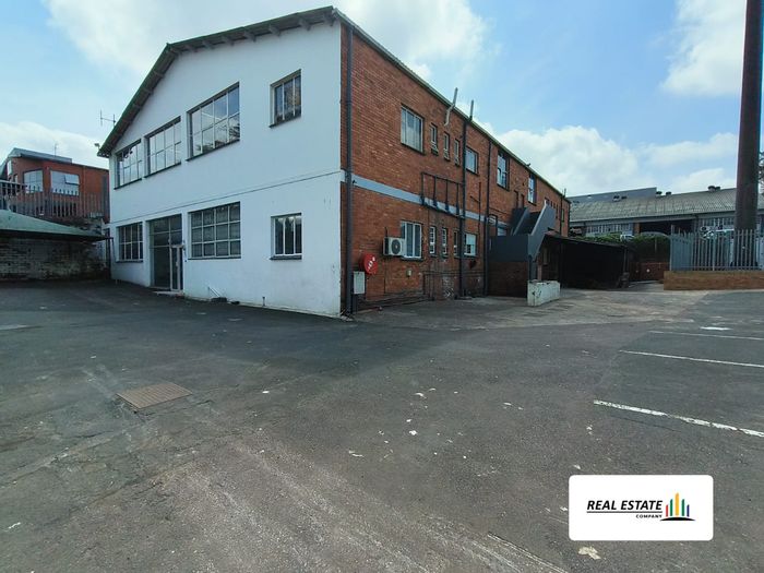 Industrial space to rent in Pinetown Central with ample parking and 3-phase power.