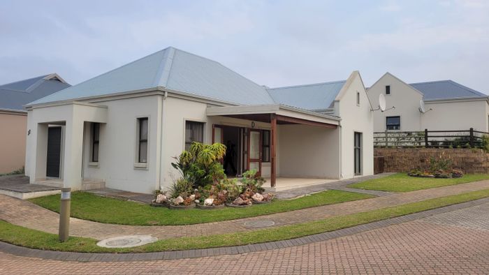 2 Bedroom House For Sale in Kraaibosch Retirement Village with care services available.