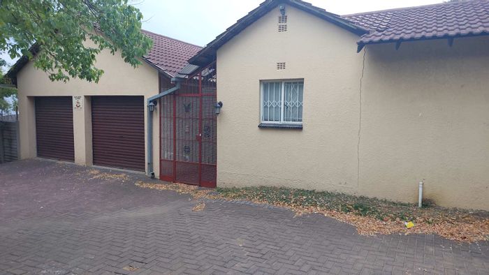 Property #2222918, House rental monthly in Sasolburg Central