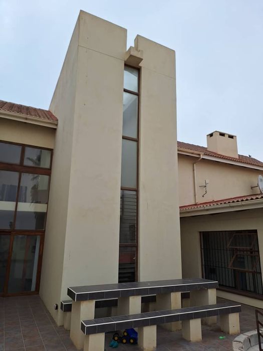 Property #2216085, House rental monthly in Henties Bay