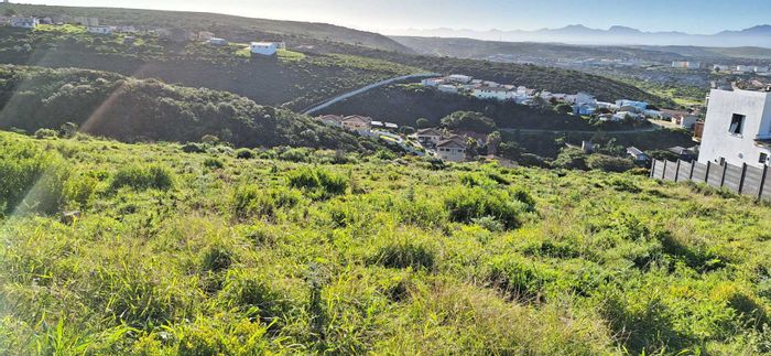 Property #2165385, Vacant Land Residential for sale in Mossel Bay Central