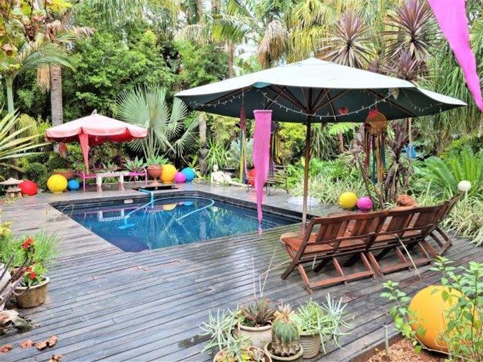 Unique guest house in Schoemansville for sale, 6 themed en-suite bedrooms, pool.