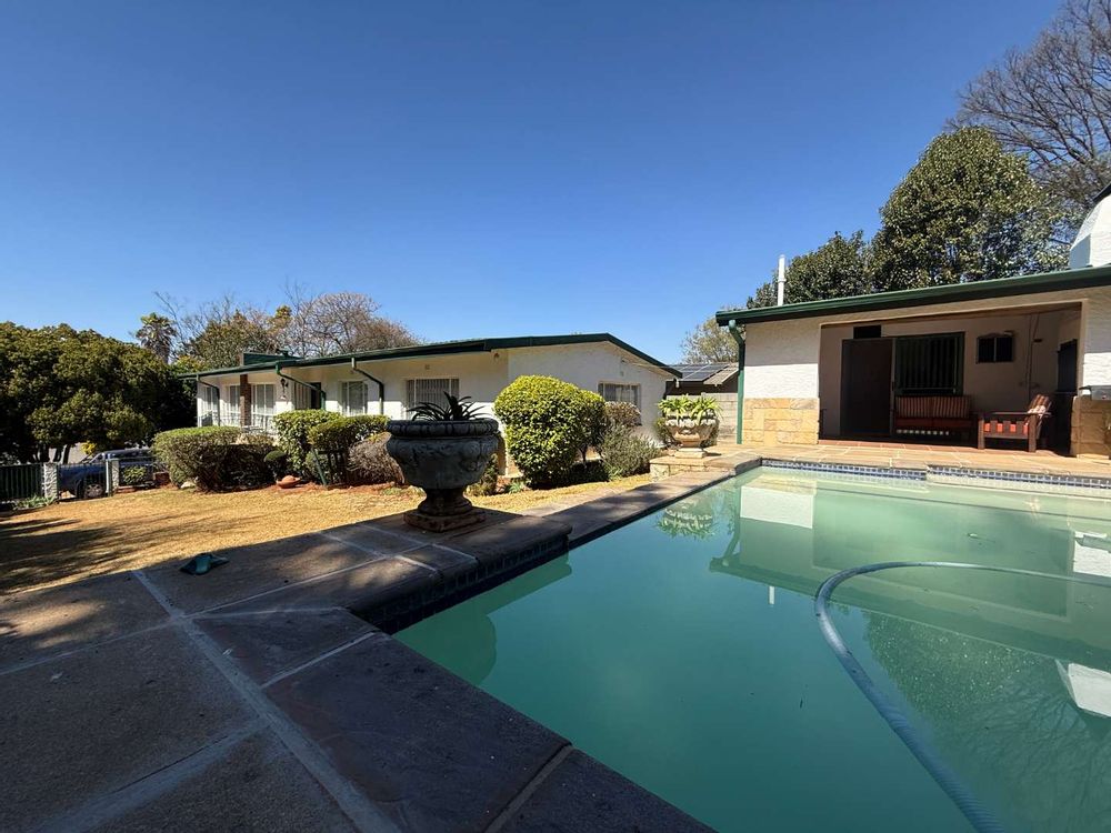 Very neat and well maintained family home