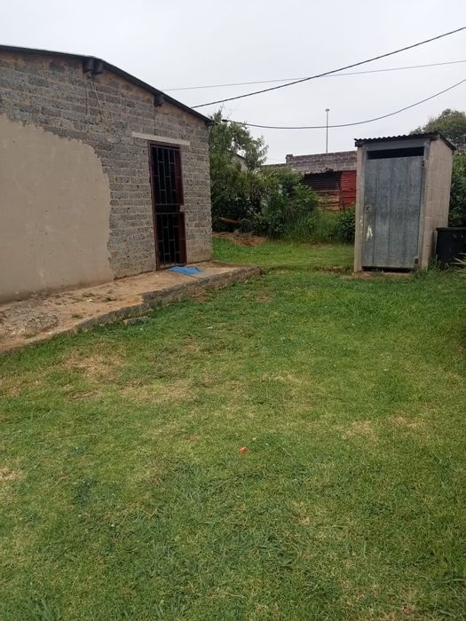 Property #2218264, House for sale in Etwatwa