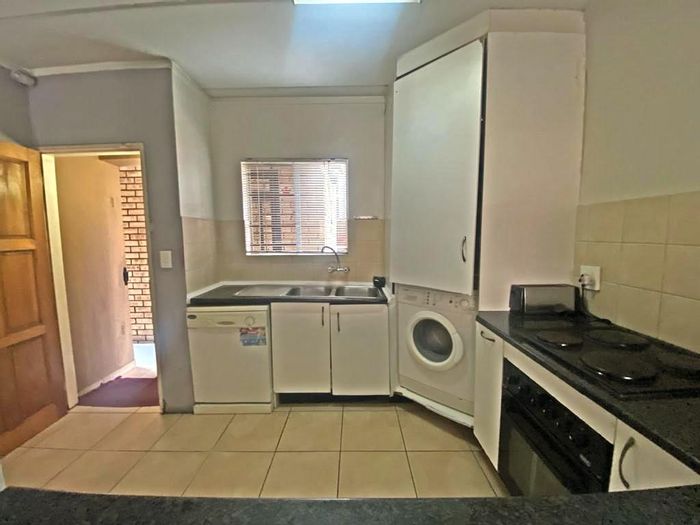 Property #2232283, Townhouse for sale in Benoni Central