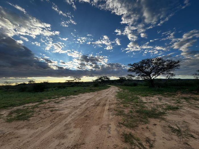 Farm for Sale in Windhoek Central: Fully furnished, guest bungalows, and extensive amenities.