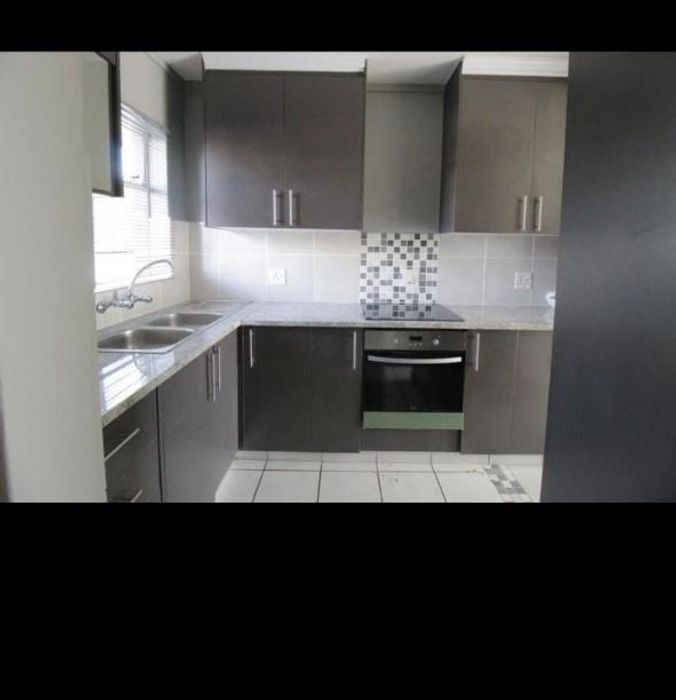 Property #2248371, Apartment for sale in Menlyn