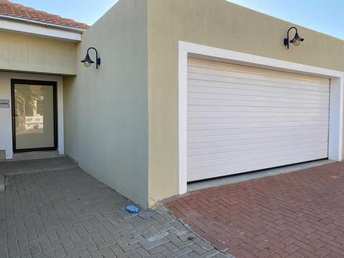 Property #2058979, Townhouse rental monthly in Avis