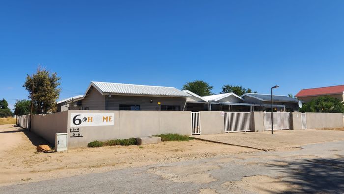 Property #2175957, Townhouse for sale in Okahandja Central