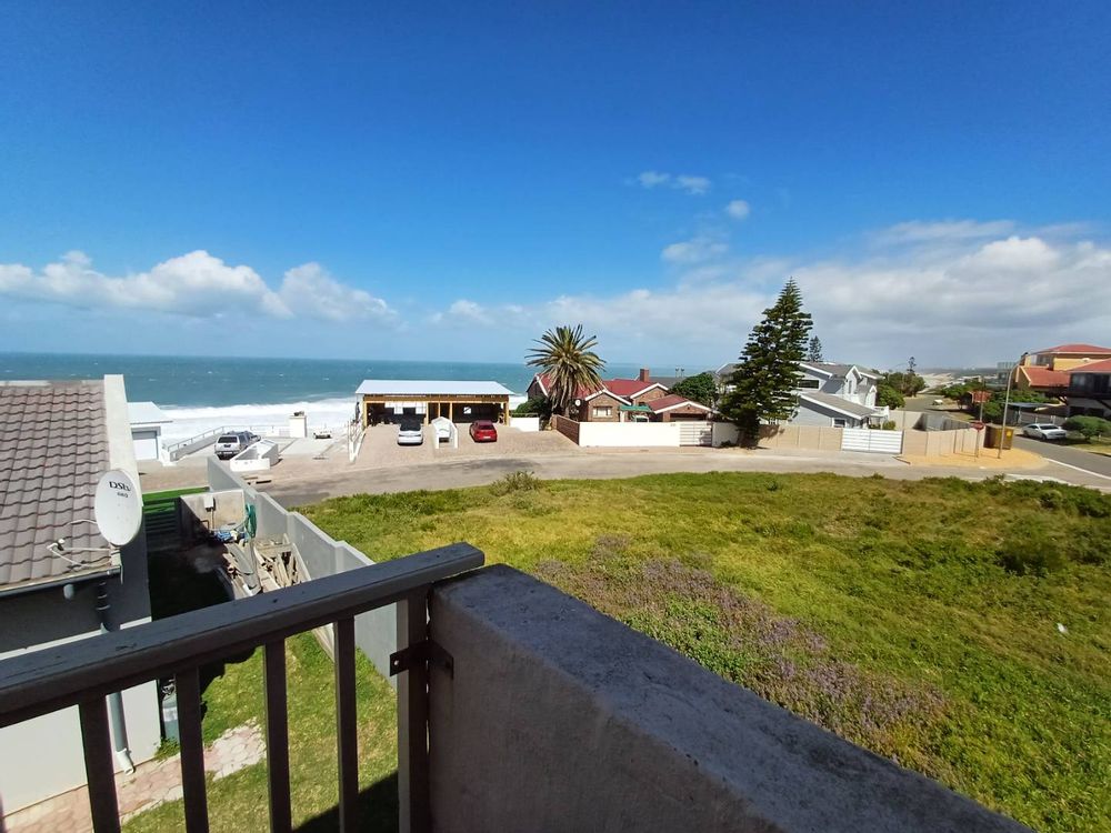 Balcony with sea view