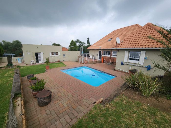 Mondeor 54 Residential properties for sale