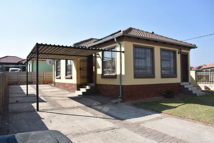 Property #2158946, House for sale in Witpoortjie