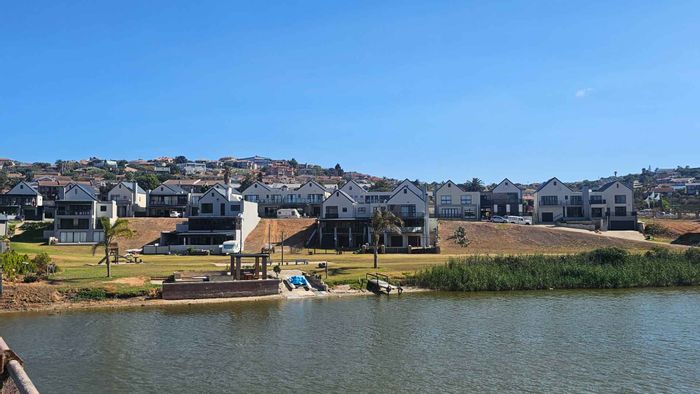 Hartenbos Central House For Sale: 3 beds, river views, braai area, garage.