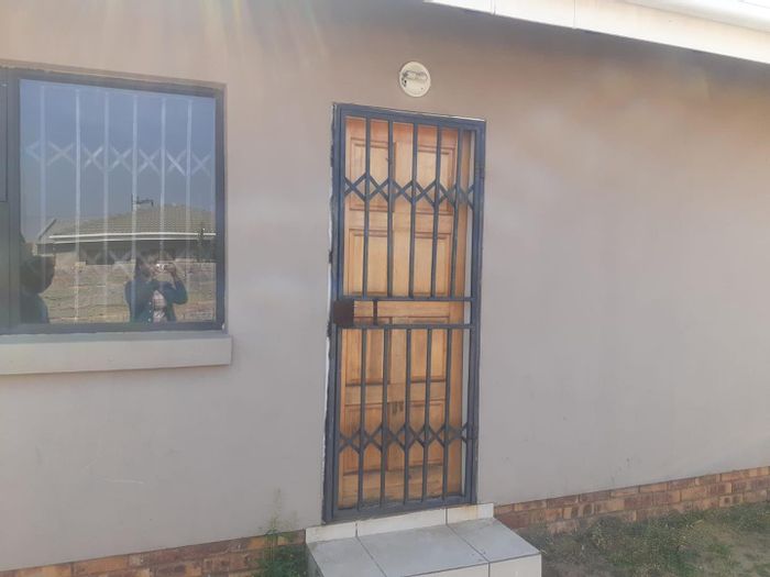 Property #2196726, House sold in Chief A Luthuli Park