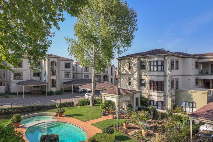 For Sale: 2-Bedroom Apartment in Bryanston with Pool, Balcony, and Parking.