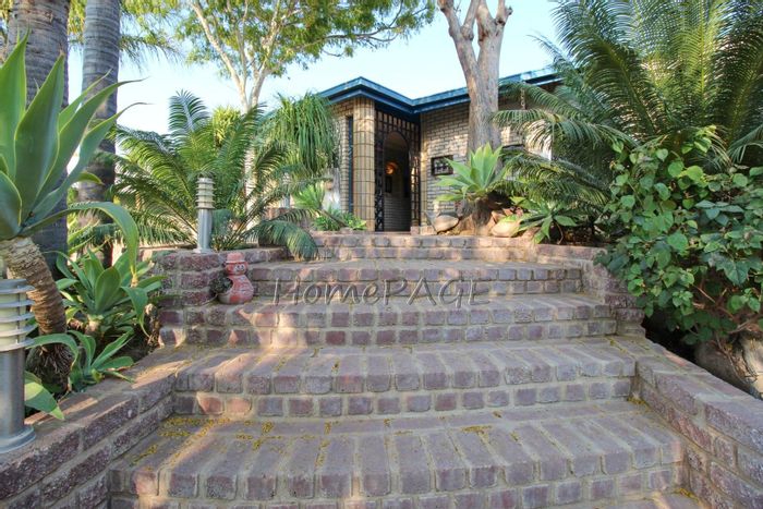 Property #2185925, House for sale in Otjiwarongo