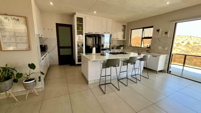 Property #2433834, House For Sale in Kleine Kuppe