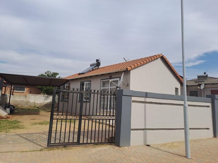 Property #2222023, House for sale in Olievenhoutbosch Ah