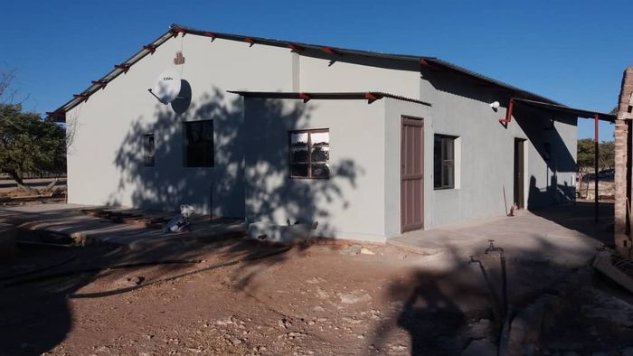 Property #2207022, Farm For Sale in Outjo Central