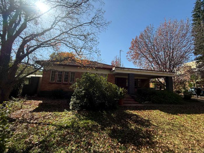 Property #2388658, House Pending Sale in Craighall Park