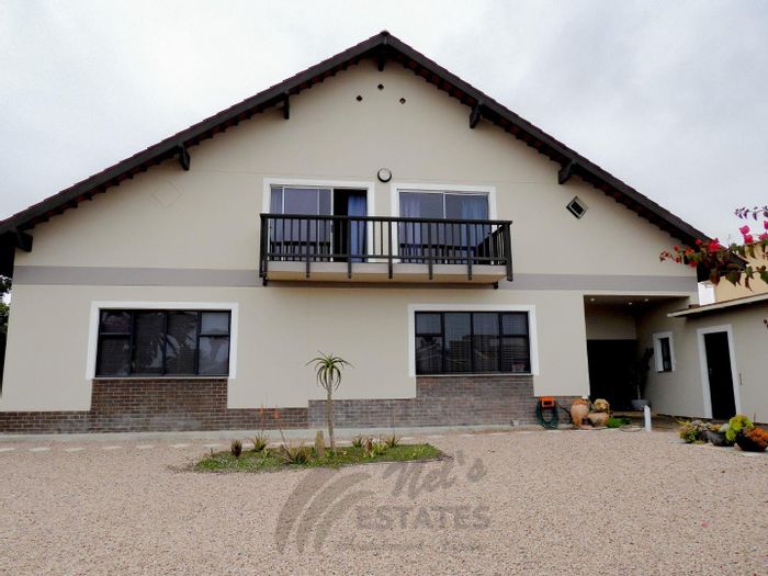 Spacious House for Sale in Swakopmund Central with garden and parking options.