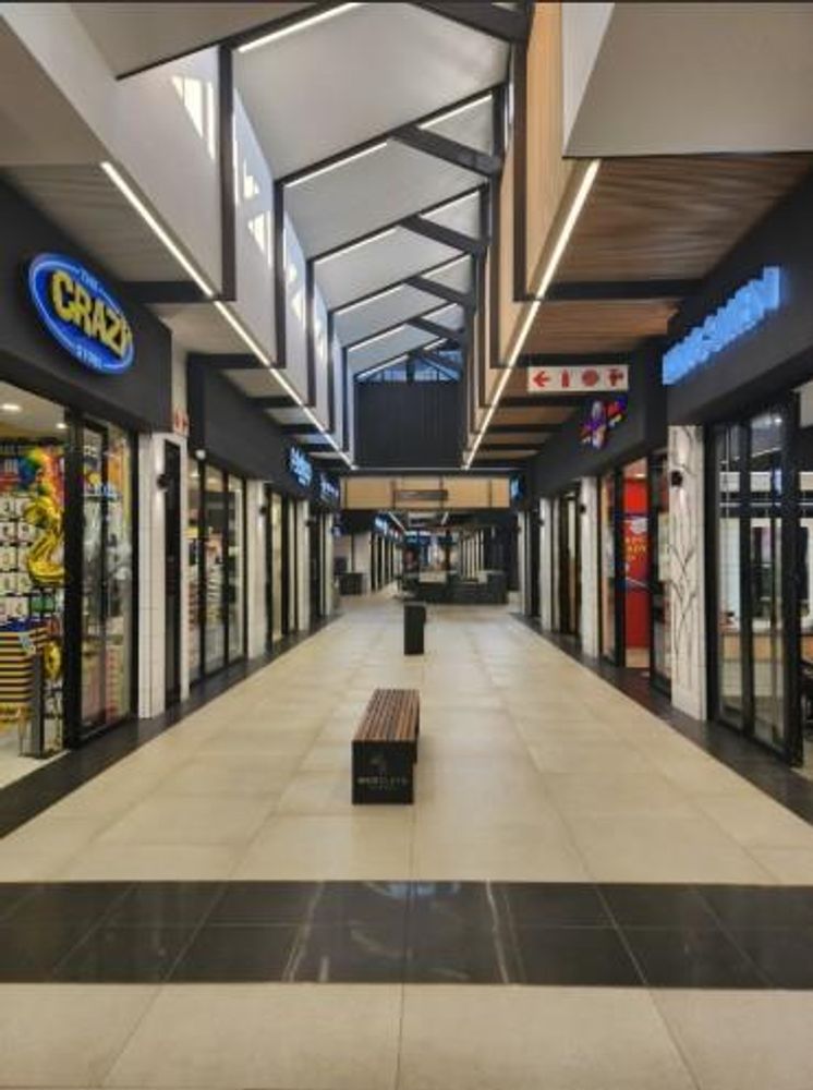 Passage inside of Morelata Corner