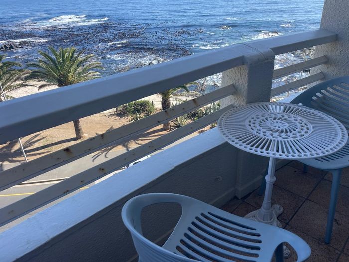 Property #2255224, Apartment rental monthly in Sea Point