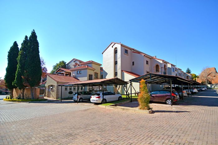 Property #2204564, Apartment for sale in Lonehill