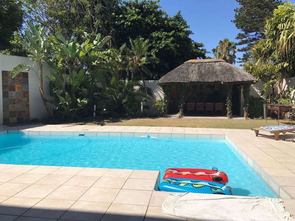 Bluewater Bay House To Rent Stunning Views, Prime Location, Pool