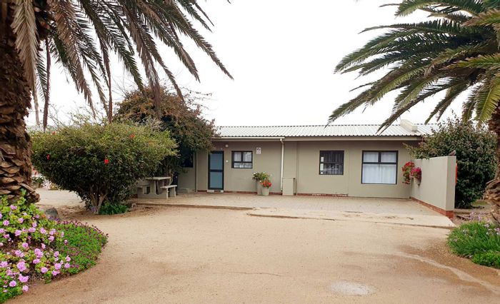 Property #2201531, Townhouse for sale in Henties Bay