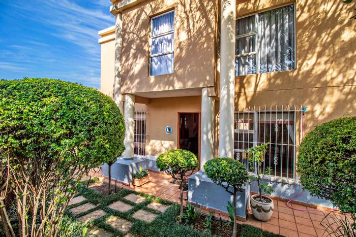 Property #2142693, Townhouse for sale in Radiokop