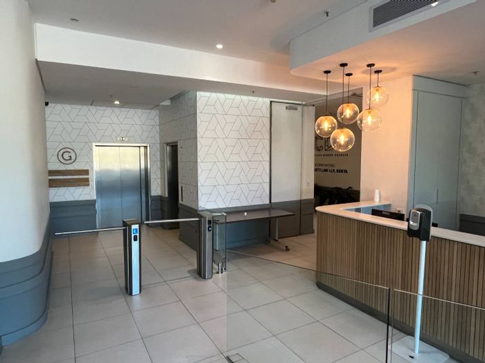 Property #2208899, Office rental monthly in Cape Town City Centre