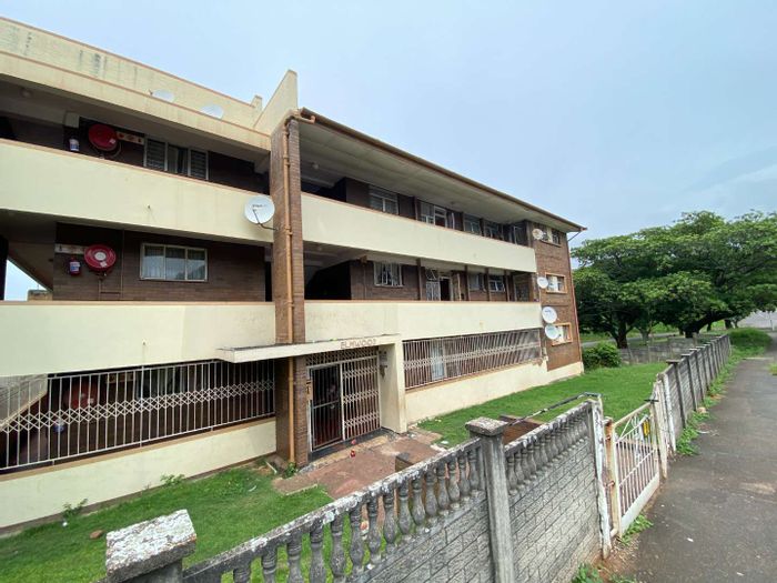 Property #2208311, Apartment rental monthly in Umbilo