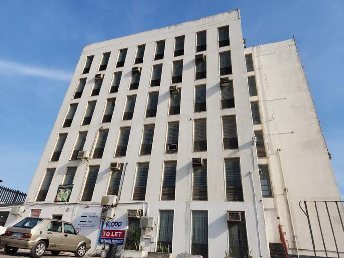 Office space to rent in Queensburgh Central, six floors, adaptable for various uses.