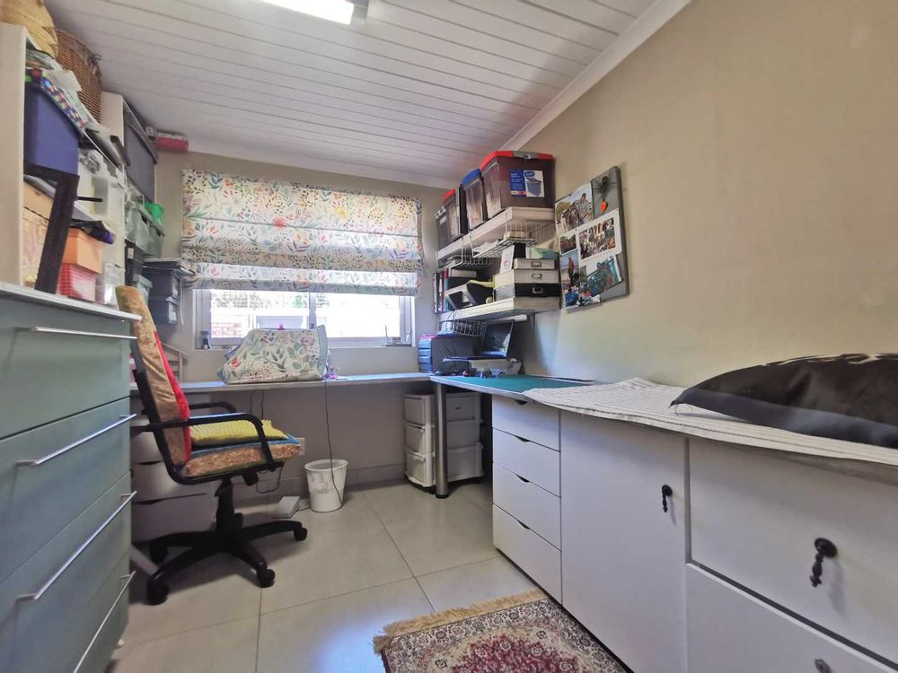 MAIN DWELLING - STUDY / OFFICE 