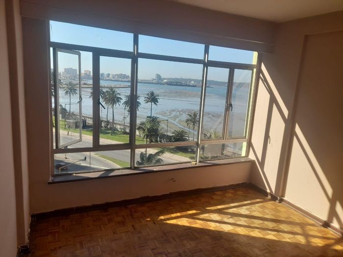 2-Bedroom Apartment For Sale in Durban Central with 24/7 security and prime location.