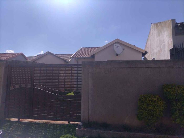 Fleurhof House For Sale: 2 Bedrooms, open-plan living, ideal for first-time buyers.