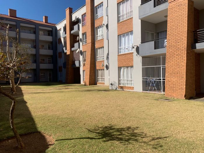 Property #2263966, Apartment pending sale in Menlyn