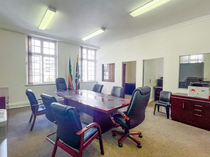 Property #2247230, Office rental monthly in Cape Town City Centre