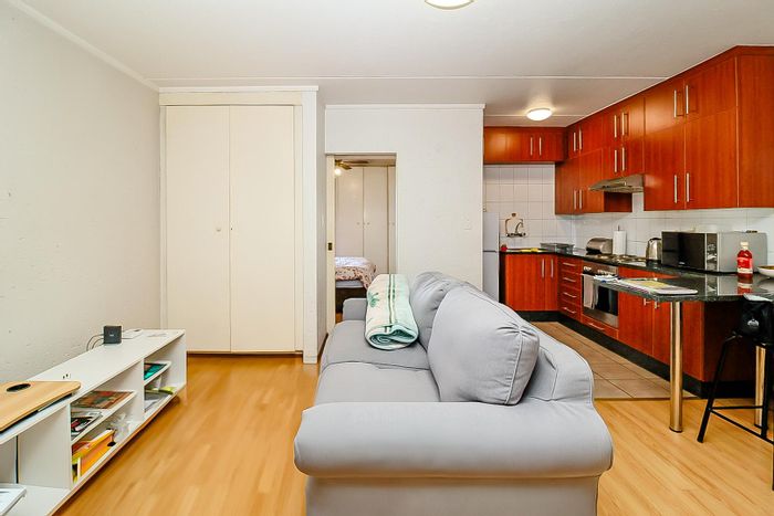 Property #2399389, Apartment For Sale in Morning Hill
