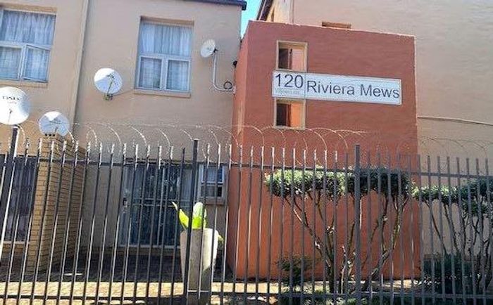 Riviera Apartment For Sale: Double Storey, Modern Kitchen, Prime Location, 24-Hour Security