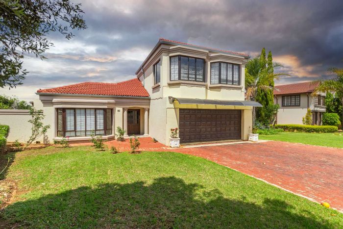 Five-bedroom house for sale in Moreleta Park with security estate amenities.
