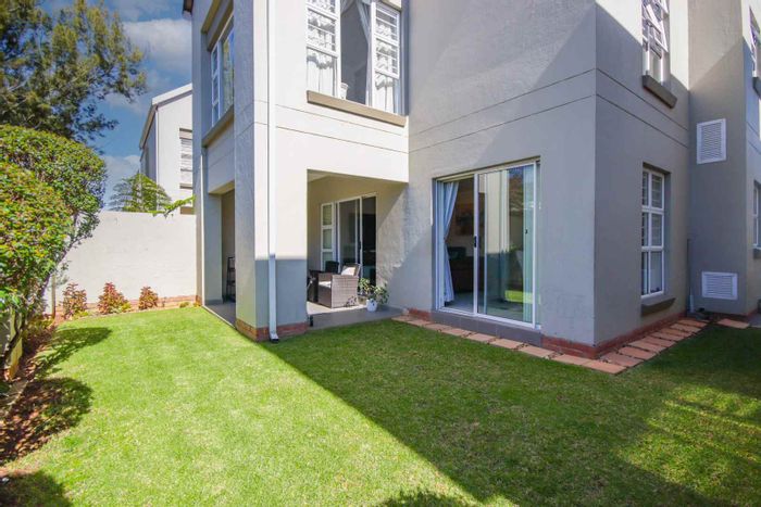 Property #2151465, Townhouse for sale in Bryanston