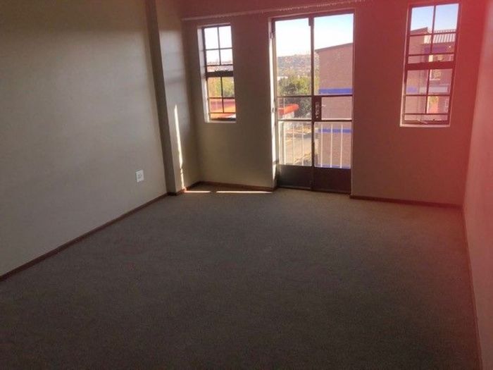 Property #2186778, Apartment Rental Monthly in Edenvale Central