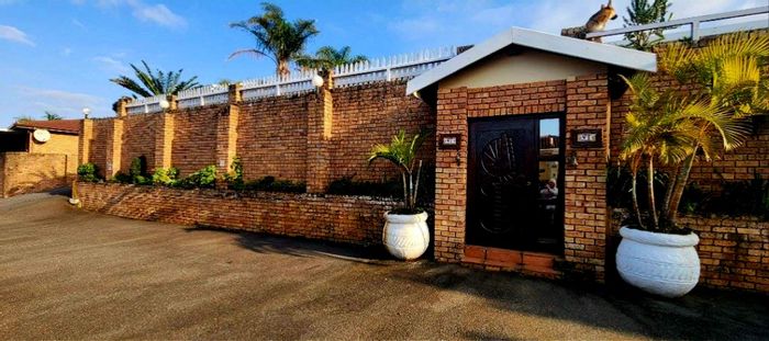 Black Rock Townhouse For Sale: Sea views, garage, patio, and backup water supply.